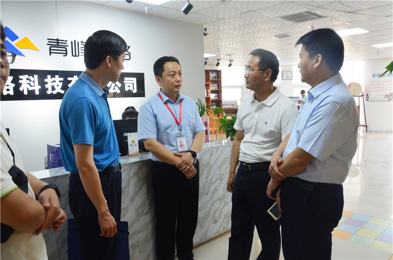 熱烈歡迎安陽(yáng)市委統戰部副部長(cháng)李春喜一行蒞臨我司參觀(guān)！